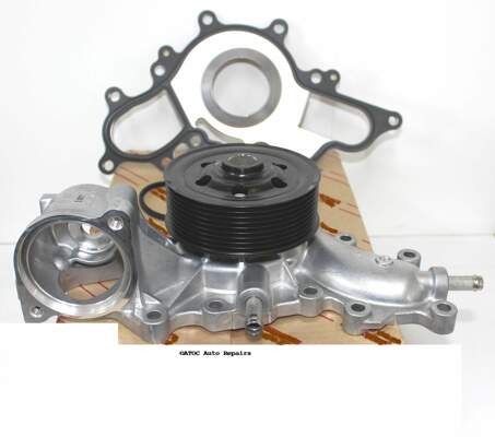 OEM Genuine Water PUMP to fit Landcruiser VDJ7# , VDJ200