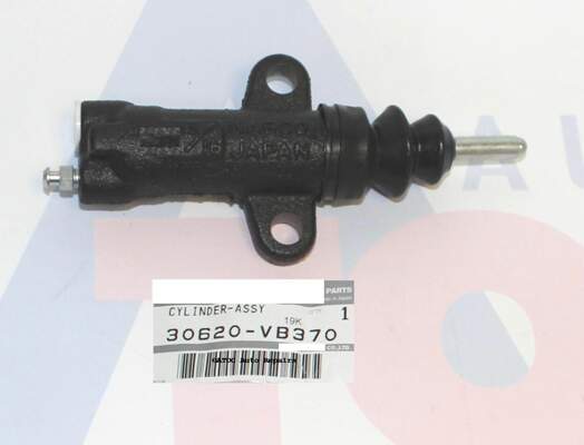 OEM Genuine Clutch SLAVE Cylinder to fit GU Patrol RD28TI