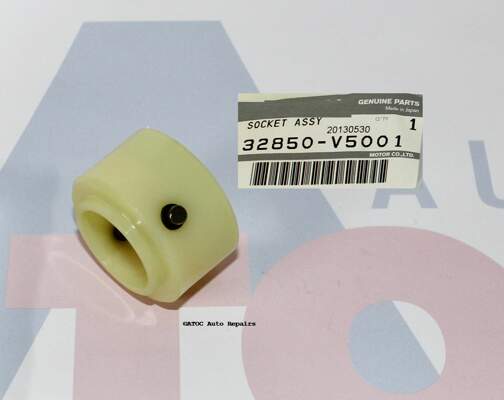 OEM Genuine Gear stick UPPER BUSH to fit  Nissan GQ Patrol with RB30, TB42, RD28, TD42 engines.