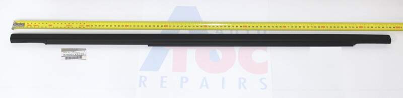 OEM GENUINE Weather strip to fit GU Patrol RIGHT Hand REAR door ( outer )