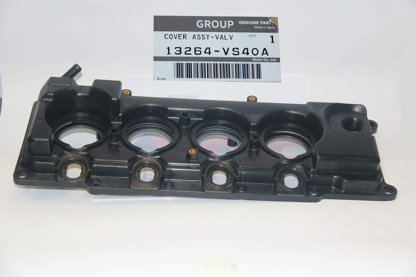 GENUINE NISSAN Rocker cover to fit Nissan GU Y61 patrol with ZD30 CRD