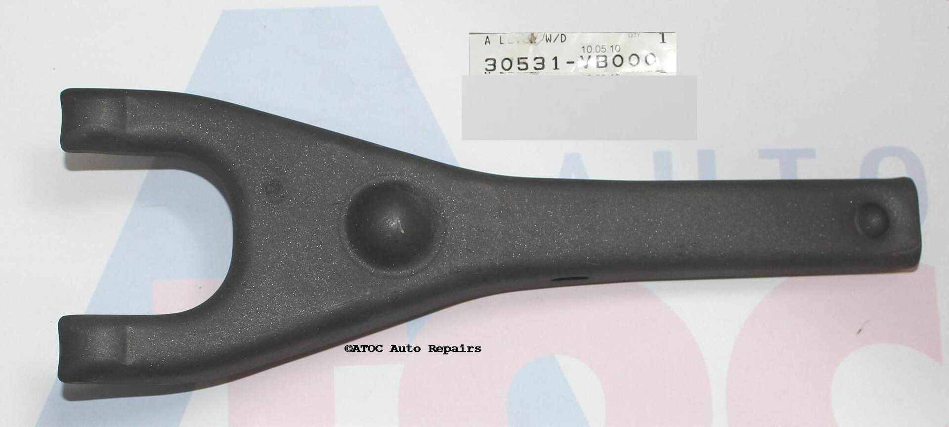 GENUINE NISSAN Clutch FORK to fit GU Patrol with ZD30, TB45, TB48, TD42