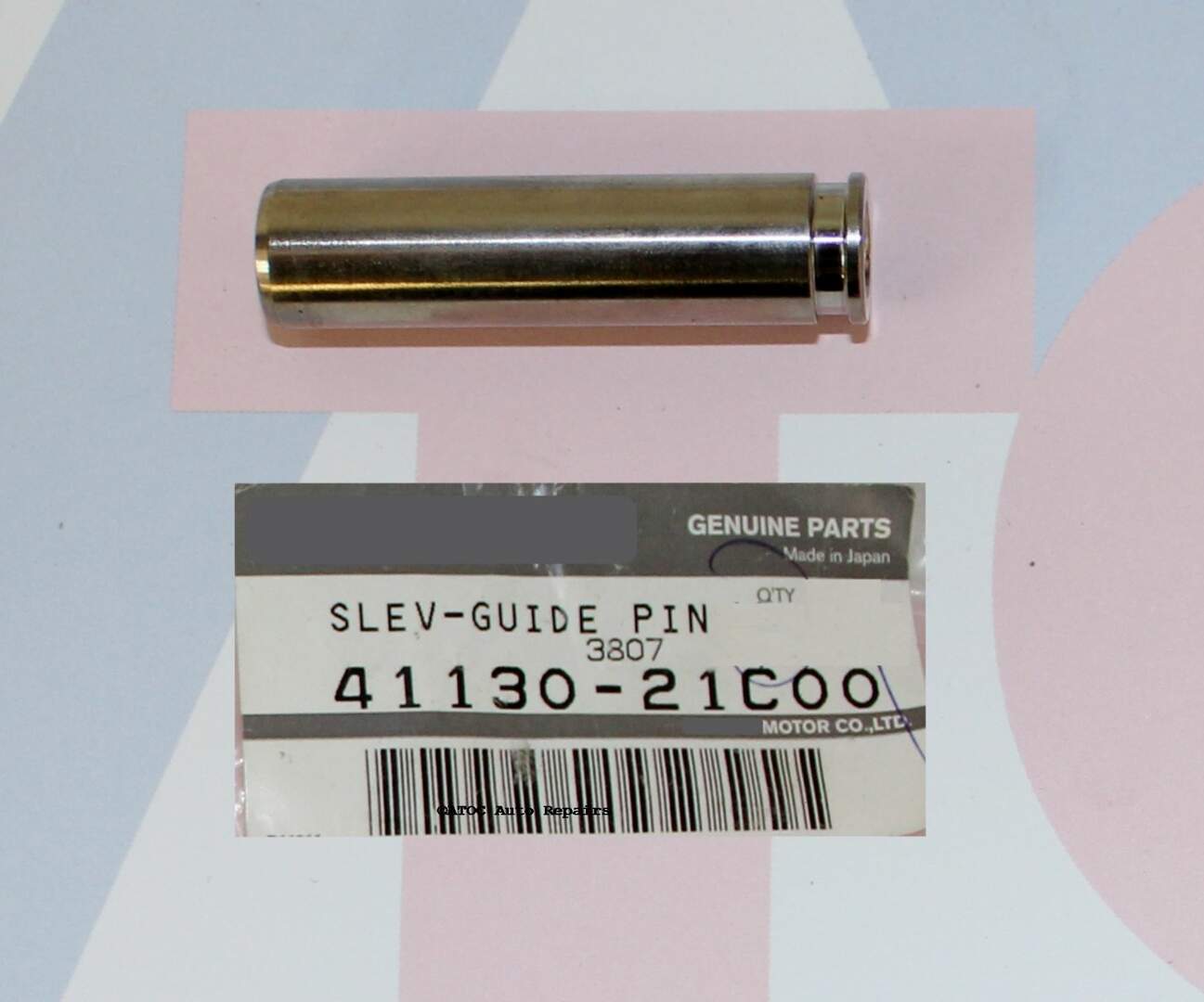 GENUINE NISSAN REAR UPPER Brake caliper guide PIN to fit Nissan GQ