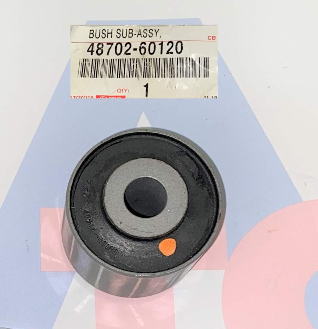 OEM Genuine Radius Arm BUSH to fit Toyota Landcruiser VDJ78 VDJ79